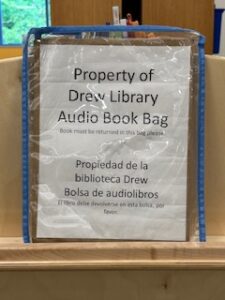 Pic of library wonderbook bag 